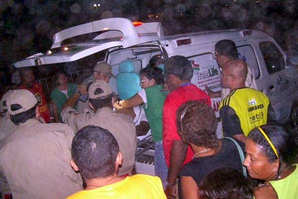 Adolescente  assassinado com tiro na cabea aps marcar encontro