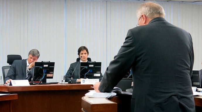Pleno do STJD manteve a punio para a Portuguesa no julgamento desta sexta-feira