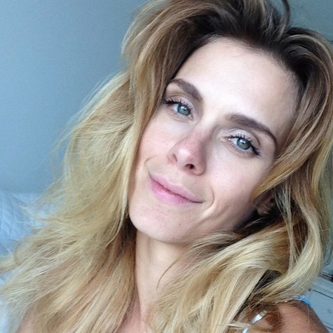 CAROLINA DECKMANN, A IOLANDA DE JOIA RARA (FOTO: ARQUIVO PESSOAL)