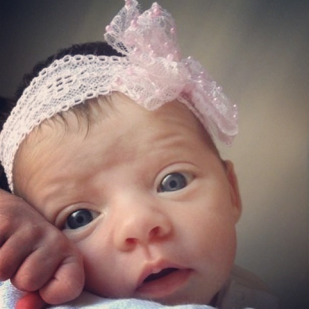 Maria Eduarda, filha de Henri Castelli