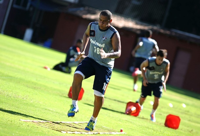 Aps treino intenso e dieta, Walter est apto a jogar