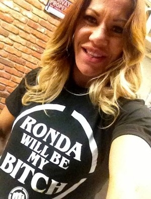 Cris Cyborg segue na ala de mira de Dana