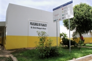 Esfaqueado, V. T. R. foi levado at a Policlnica do Planalto, porm no sobreviveu