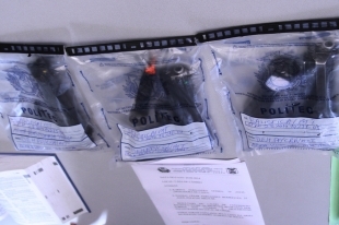 Armas usadas no crime da casa de Cmbio Rbio