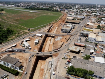 Trincheira do Zero Quilômetro, na Avenida da FEB, em Várzea Grande, região metropolitana.