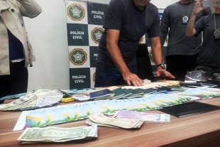 Ingressos apreendidos pela Polcia Civil: quadrilha agia desde a Copa de 2002