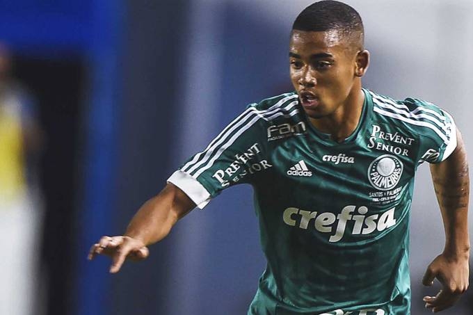 O atacante Gabriel  o artilheiro do Brasileiro, com 10 gols